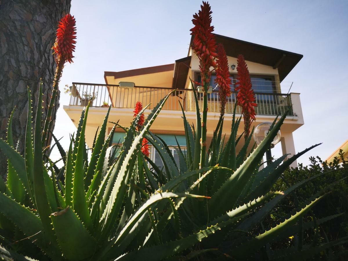 Casa Di Poseidone Villa Brucoli Eksteriør billede